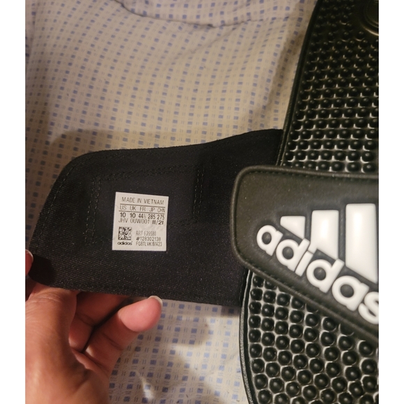 Adidas Women's Adissage Slides Sandals Size 11 - Picture 9 of 10